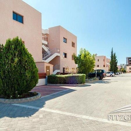 1 Bedroom Garden Flat, Sleeps 4 Pafos Zewnętrze zdjęcie
