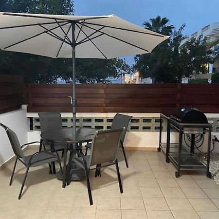 1 Bedroom Garden Flat, Sleeps 4 Pafos Zewnętrze zdjęcie