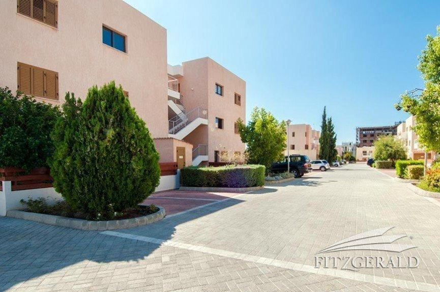 1 Bedroom Garden Flat, Sleeps 4 Pafos Zewnętrze zdjęcie
